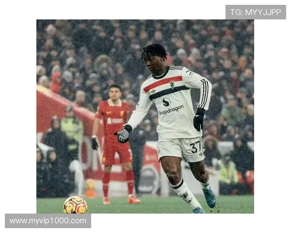 伊普斯维奇主帅麦肯纳率队征战英超,近期表现稳健 伊普斯维奇主帅麦肯纳率队征战英超,近期表现稳健