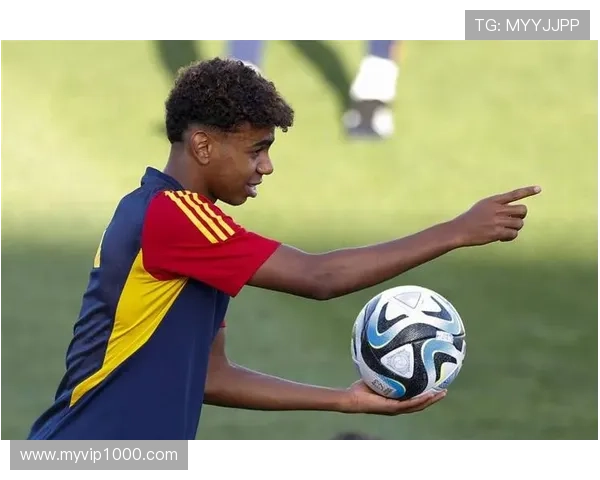 西甲巴萨青训体系持续输出人才,拉玛西亚新星表现稳健 西甲巴萨青训体系持续输出人才,拉玛西亚新星表现稳健