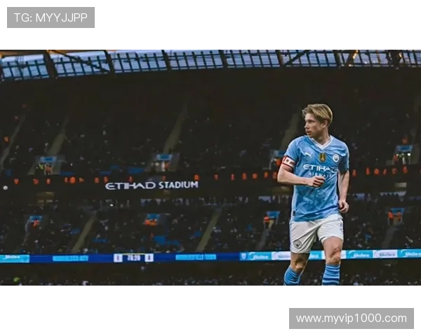 德布劳内位置变化解析：从前腰到全能中场的战术转型